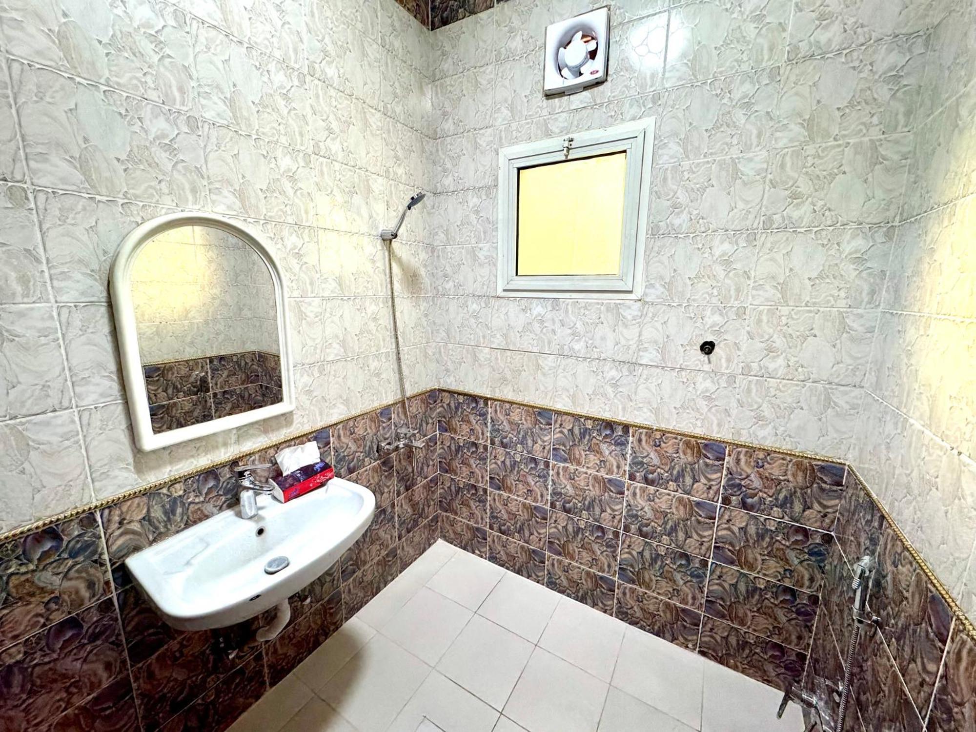 غرفة مزدوجة مدخل خاص دخـول ذاتي Private Homestay